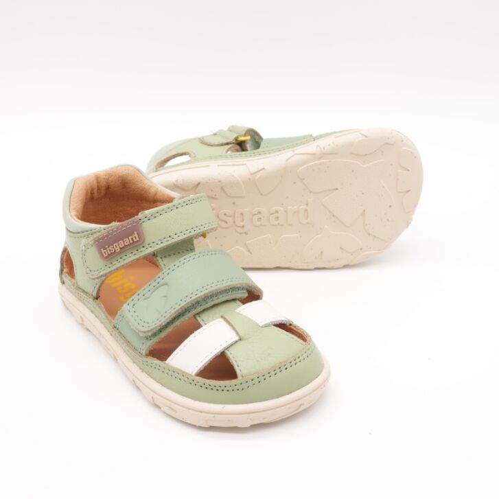 bisgaard barefoot sandal vic sage 27